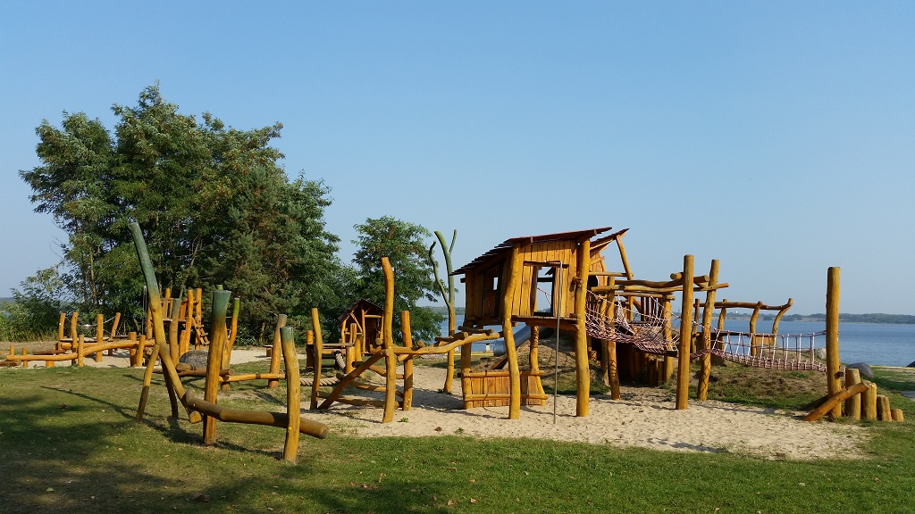 Spielplatz See-und Waldresort Gröbern